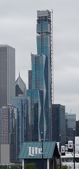 Vista Tower Under Construction 2019.jpg