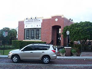 Winter Park Hist Museum01.jpg