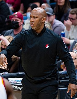 Billups coach (cropped).jpg