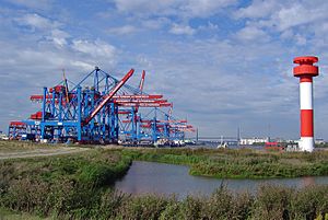 Container-Terminal-Altenwerder-CTA-2004