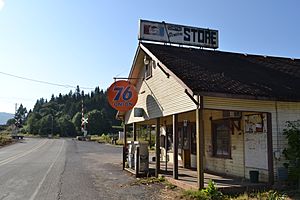 Curtin, Oregon.jpg