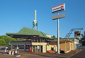 Lindholm Service Station.jpg