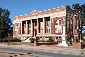 Lonoke County Courthouse