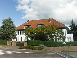 Monument-40525-Lindemansschool-1.JPG