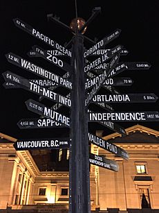 Pioneer Courthouse Square