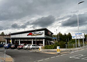 Pizza Hut at Portwood - geograph.org.uk - 1988760