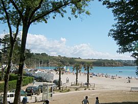 The beach at Port-Manec'h