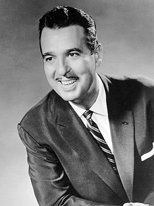 Tennessee Ernie Ford 1957.JPG