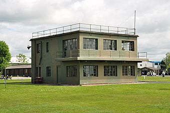 Yorkshire Air Museum (8211)