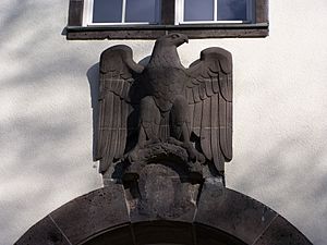 Adler, Robert-Piloty-Gebäude, TU Darmstadt