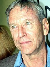 Amos Oz by Kubik