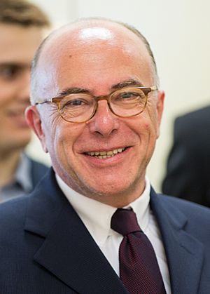 Bernard Cazeneuve, (42399145362) (cropped).jpg