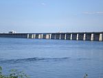 A normal box girder bridge, but with closely spaced pillars.