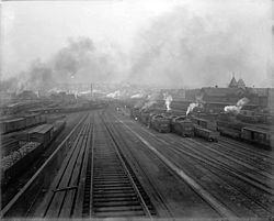 D.L. & W. R.R. yards, Scranton, Pa. between 1890 and 1901