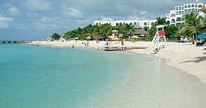 Doctors-Cave-Beach