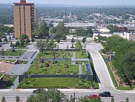 Joslyn Sculpture Garden