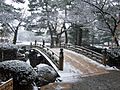 Kenrokuen bridge