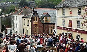 The Black Prince Flower Boat Procession - geograph.org.uk - 789483