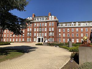 Ustinov College, Durham (geograph 7137447)