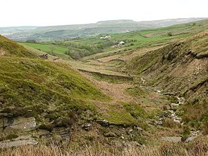 Alden Valley - geograph.org.uk - 417197