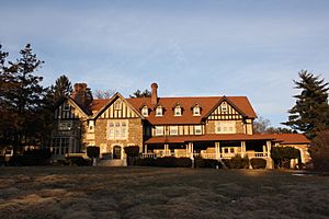 Chelten House, Elkins Estate 01