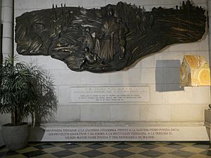 Civil War plaque, Almudena cathedral