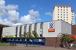 Clydebank Co-operative, Dalmuir (geograph 4136385)