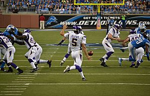 Detroit Lions vs Minnesota Vikings 2012-09-30 (8044936294)