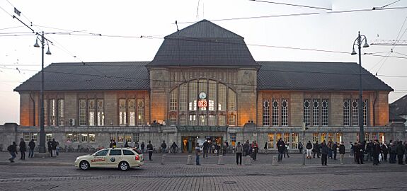 Hauptbahnhof Darmstadt 260-62-ftmh