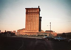 Michigan Central Station 1988.agr