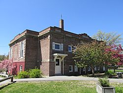 Nabnasset Grade School, Nabnasset MA