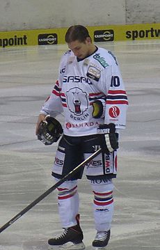 Shawn Lalonde Eisbären.JPG