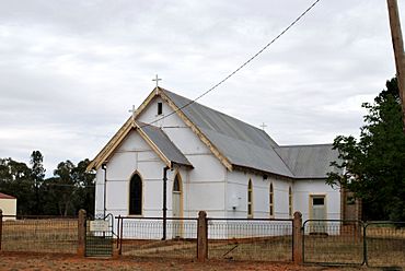 AlbertAnglicanChurch.JPG