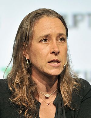 Anne Wojcicki (36938473750) (cropped).jpg