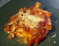 Baked Ziti (cropped).jpg