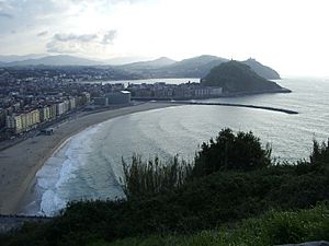 Donostia Zurriola Ulia menditik