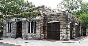 190th Street subway station from Corbin Circle