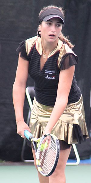 Aravane Rezai 2010 (cropped)