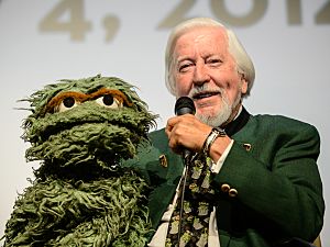 Caroll Spinney with Oscar the Grouch 2014.jpg