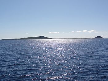 Isla Caja de Muertos, Ponce Puerto Rico, mirando hacia el Sureste (DSC03707).jpg