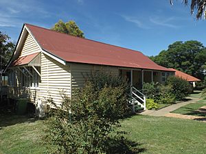 Mutdapilly State School building