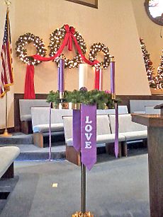 Advent Wreath (Broadway United Methodist Church)