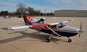 Civil Air Patrol Cessna 182T at DuPage Airport 02