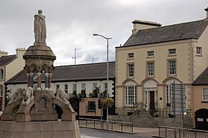 Crozier monument, Banbridge - geograph.org.uk - 232446