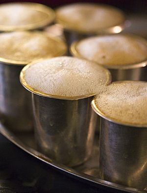 Foaming filter coffee