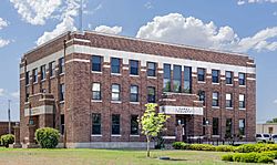 Garza County Courthouse in Post