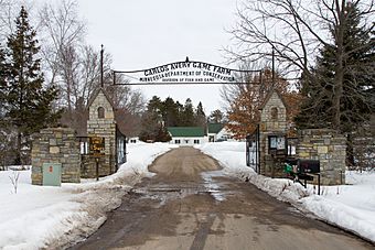 2013-0326-CarlosAveryGameFarm.jpg