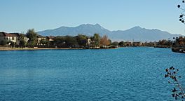 Bbasgen-sahuarita-lake.JPG