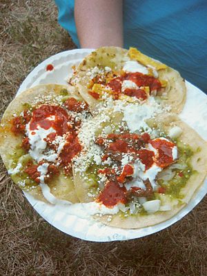 Chalupas (food).jpg