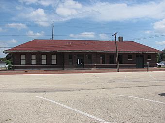 Chicago, Burlington and Quincy Railroad Depot, Canton, Illinois.JPG